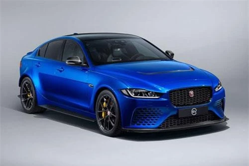 =5. Jaguar XE SV Project 8 2018 (vận tốc tối đa: 322 km/h).