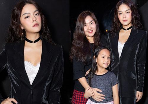 Trước mặt con gái, Phạm Quỳnh Anh xúc động nói điều này về phận mẹ đơn thân chạy show kiếm tiền