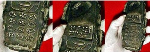 Kỳ lạ vật thể cổ đại giống điện thoại di động