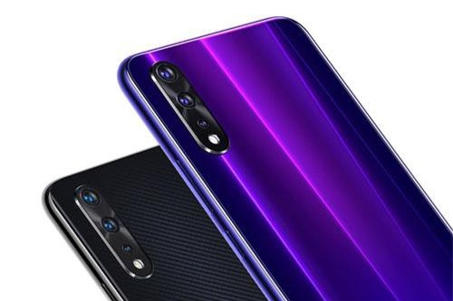 Smartphone chip S845, RAM 8 GB, 3 camera sau, pin ‘khủng’, giá siêu rẻ