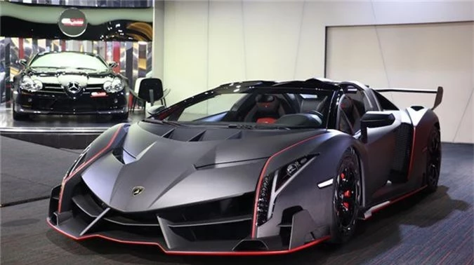 "soi" lamborghini veneno roadster voi than carbon doc nhat the gioi hinh 1