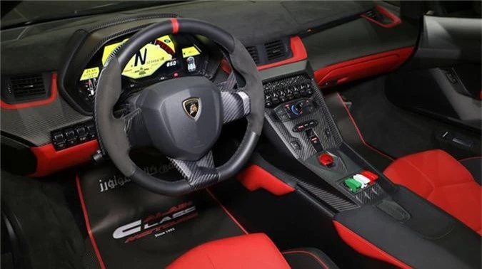 "soi" lamborghini veneno roadster voi than carbon doc nhat the gioi hinh 7