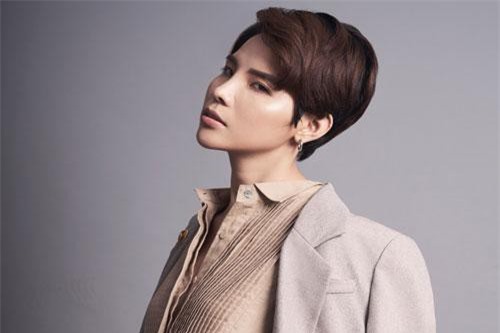 "Đáng sợ" như Vũ Cát Tường, vừa mở bán vé show diễn, fan đã càn quét trong chớp mắt