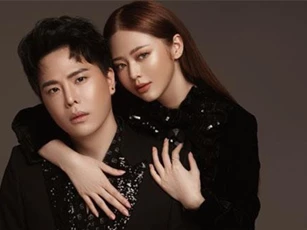 Sau bao đồn đoán yêu đương, cuối cùng Trịnh Thăng Bình đã làm điều này với bạn gái xinh đẹp