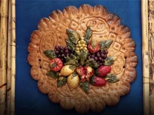 Clip: 'Độc lạ' nhà thờ xây dựng từ bánh mỳ khiến du khách mê mệt