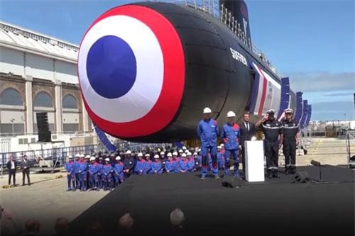 CLIP: Cận cảnh tàu ngầm đầu tiên chạy năng lượng hạt nhân của Pháp