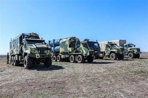 Vào đầu tháng 4 năm nay, quân đội Ukraine đã thử nghiệm thành công tổ hợp tên lửa phòng thủ bờ biển Neptune do ngành công nghiệp quốc phòng nước này tự nghiên cứu chế tạo.