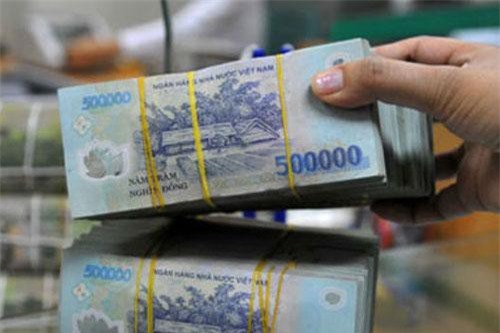 Tín dụng tháng 6 tăng trưởng mạnh, vì sao?