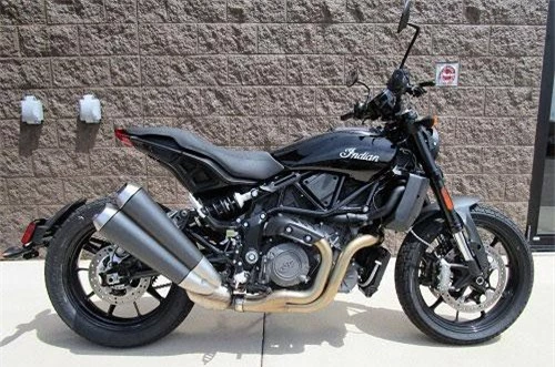 1. Indian FTR1200 2019 (giá khởi điểm: 12.999 USD).