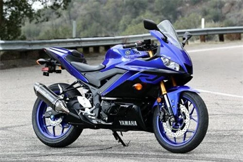 5. Yamaha YZF-R3 2019 (giá khởi điểm: 4.999 USD).