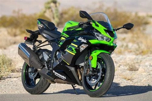 8. Kawasaki ZX-6R 2019 (giá khởi điểm: 9.999 USD).