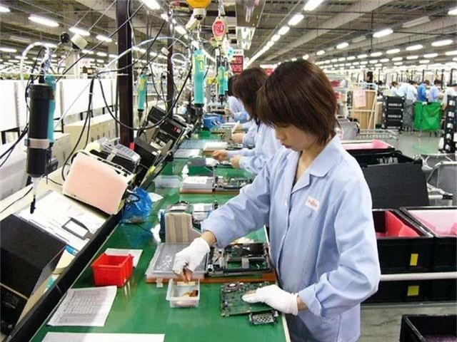 Apple chuyển nhà máy sản xuất phụ kiện quan trọng từ Trung Quốc về Việt Nam - 2