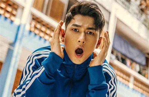 Isaac "đau đầu" tìm cách quên người yêu cũ