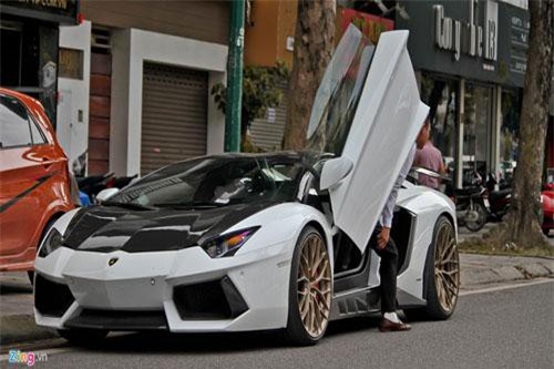Chiêm ngưỡng siêu xe Lamborghini Aventador 25 tỷ độ độc nhất Việt Nam