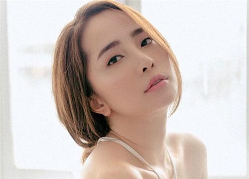 Bí mật sau cảnh “giường chiếu” nóng bỏng của Vũ và Nhã trong “Về nhà đi con”