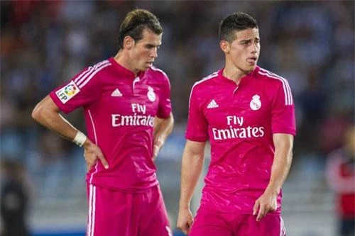 Bale và Rodriguez (phải).