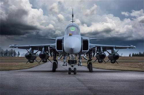 Cặp bài trùng JAS-39 và Meteor giúp Thụy Điển đánh đông dẹp bắc ra sao?