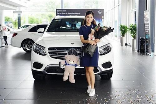 Mercedes-Benz GLC 200 tiền tỷ mà Hoàng Yến Chibi vừa tậu có gì đặc biệt?