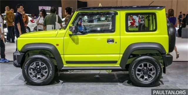 SUV tí hon Suzuki Jimny ra mắt tại Indonesia với giá rẻ hơn dự kiến - 2