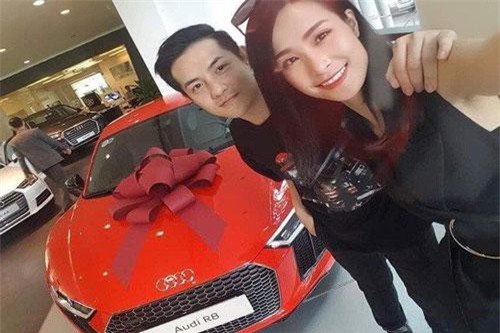 Ông Cao Thắng - thiếu gia giàu có, đi siêu xe và dùng đồ hiệu tiền tỷ