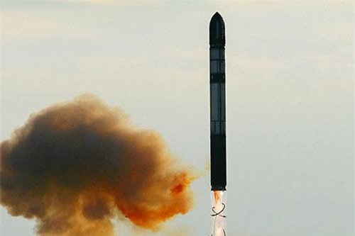 Nga muốn cải biên hàng loạt ICBM R-36 Voyevoda làm tên lửa phóng vệ tinh