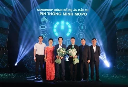 CenGroup và Powercentric ký kết hợp tác đầu tư.