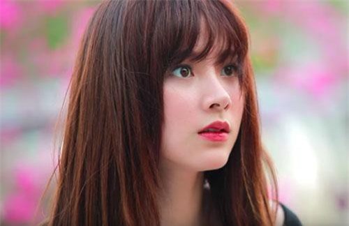 HOT: Sốt xình xịch thông tin mỹ nhân hot nhất "Chiếc lá bay" Baifern Pimchanok sắp đến Việt Nam vào cuối tháng 7