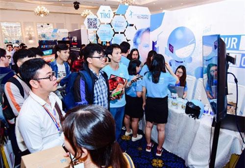 Nhóm ngành nào có nhu cầu tuyển dụng cao nhất?