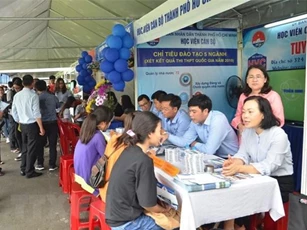 Thí sinh cần cân nhắc kỹ trước khi điều chỉnh nguyện vọng vào đại học