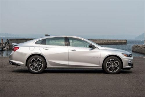 Chevrolet Malibu RS 2019, đối thủ xứng tầm của Toyota Camry
