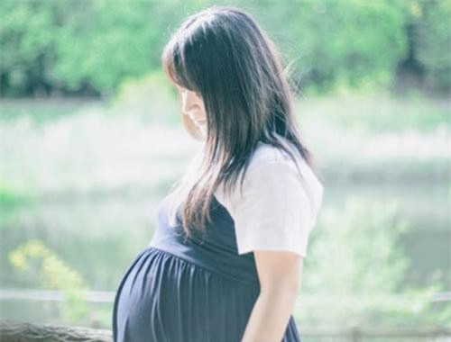 Mẹ chồng nằng nặc bảo tôi về ngoại ở cữ vì lý do chẳng tốt đẹp gì