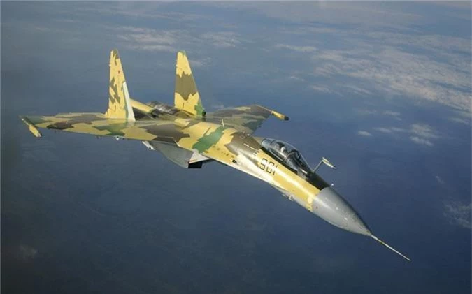 Chien dau co yeu menh Sukhoi Su-37 da bi “khai tu” ra sao-Hinh-7