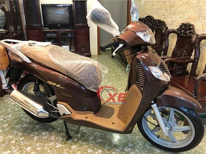 Honda SH150i đi 10 năm rao 250 triệu, cao hơn cả giá gốc