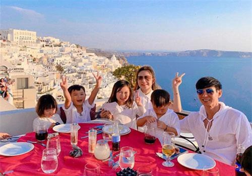 Kỳ nghỉ hè sang chảnh của 'cậu ấm, cô chiêu' nhà sao Việt