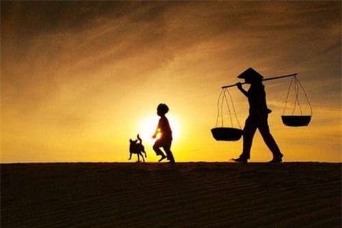 Con cần lắm những yêu thương từ mẹ, xin đừng để con một mình!