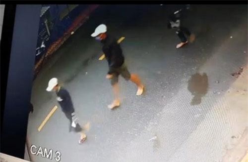 Tiền Giang: Truy bắt nhóm đối tượng ném bình gas nổ súng truy sát nhóm thanh niên trong tiệm cầm đồ