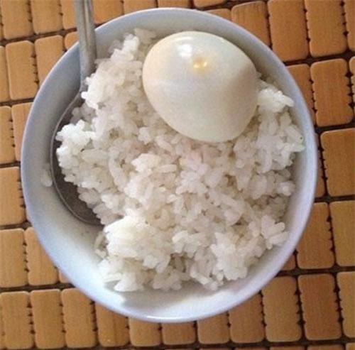 Con dâu cười trong nước mắt vì bữa sáng mẹ chồng chuẩn bị