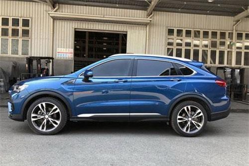 SUV Trung Quốc 'nhái' Lamborghini Urus, giá chỉ 355 triệu đồng