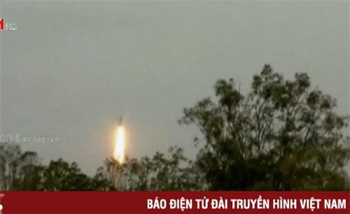 Ấn Độ phóng tàu vũ trụ thăm dò Mặt Trăng 2