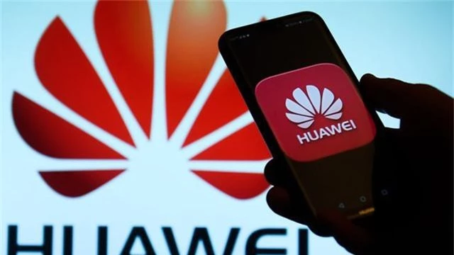 Ông chủ Huawei: Cấm chúng tôi là khởi đầu cho sự tụt hậu của Mỹ - Ảnh 2.