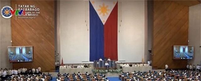 Tổng thống Philippines kêu gọi tiếp tục chiến dịch chống ma túy và tham nhũng - Ảnh 1.