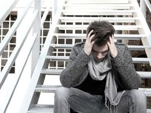 Tôi đang sống leo lắt như quái vật, bệnh hoạn và đầy bi quan