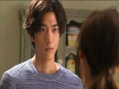 Nhận được tin nhắn: “Em muon lam, anh ve ngay” nên hí hửng vượt 70km về nhà để chiều vợ ai ngờ