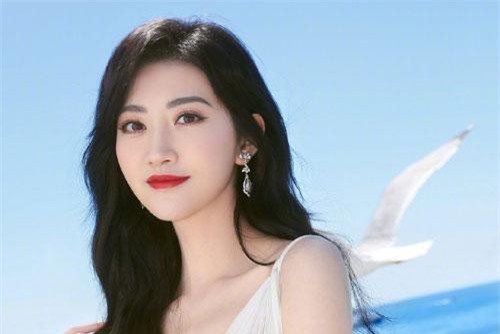 Top 4 cung Hoàng đạo vốn bản tính mạnh mẽ, tinh thần thép không sợ ai nhưng tâm hồn sâu thẳm, không phải ai cũng nhìn thấu được