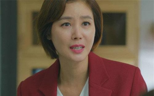 Mẹ chồng coi thường thông gia vì chuyện ly hôn, đến khi con gái gặp cảnh tương tự thì phát ngượng trước lời khuyên của nàng dâu