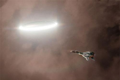 Cuộc chạm trán giữa tiêm kích Liên Xô và UFO: Vật thể lạ thất thủ, KGB vào cuộc điều tra