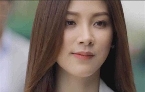 Em chồng có tính "hay cầm nhầm", tôi dùng hộp phấn hàng hiệu "trị" cô ta tới bến, dứt hẳn thói xấu này