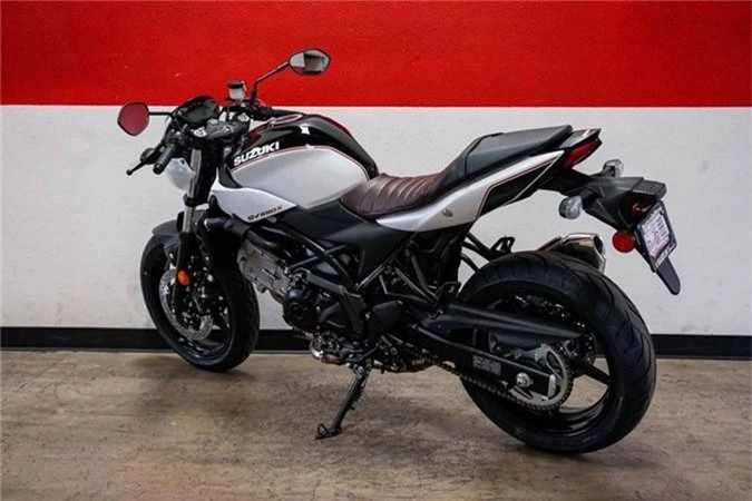 Suzuki SV650X ABS sieu ca tinh voi gia 225 trieu dong hinh anh 3