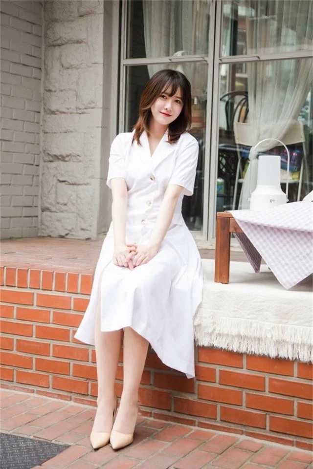 Goo Hye Sun đọc thư tình chồng viết cho bạn gái cũ - Ảnh 2.