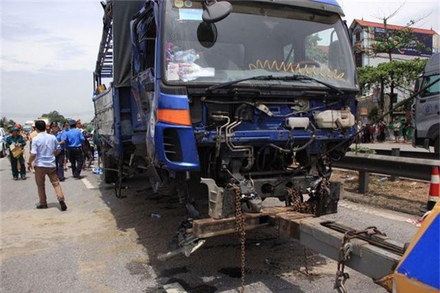 Tạm giữ tài xế xe tải đè chết 5 người ở Hải Dương - Tạp chí Doanh ...